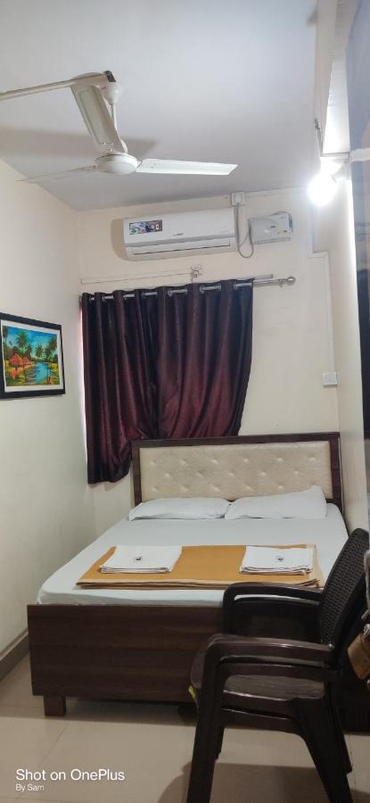 Maharaja Family Guest House 罗纳瓦拉 外观 照片